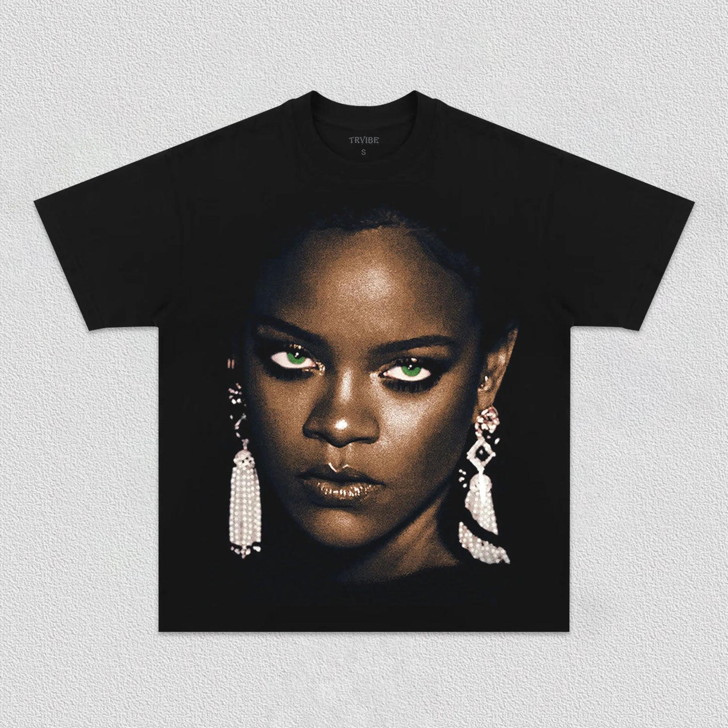 RIHANNA TEE 5.24