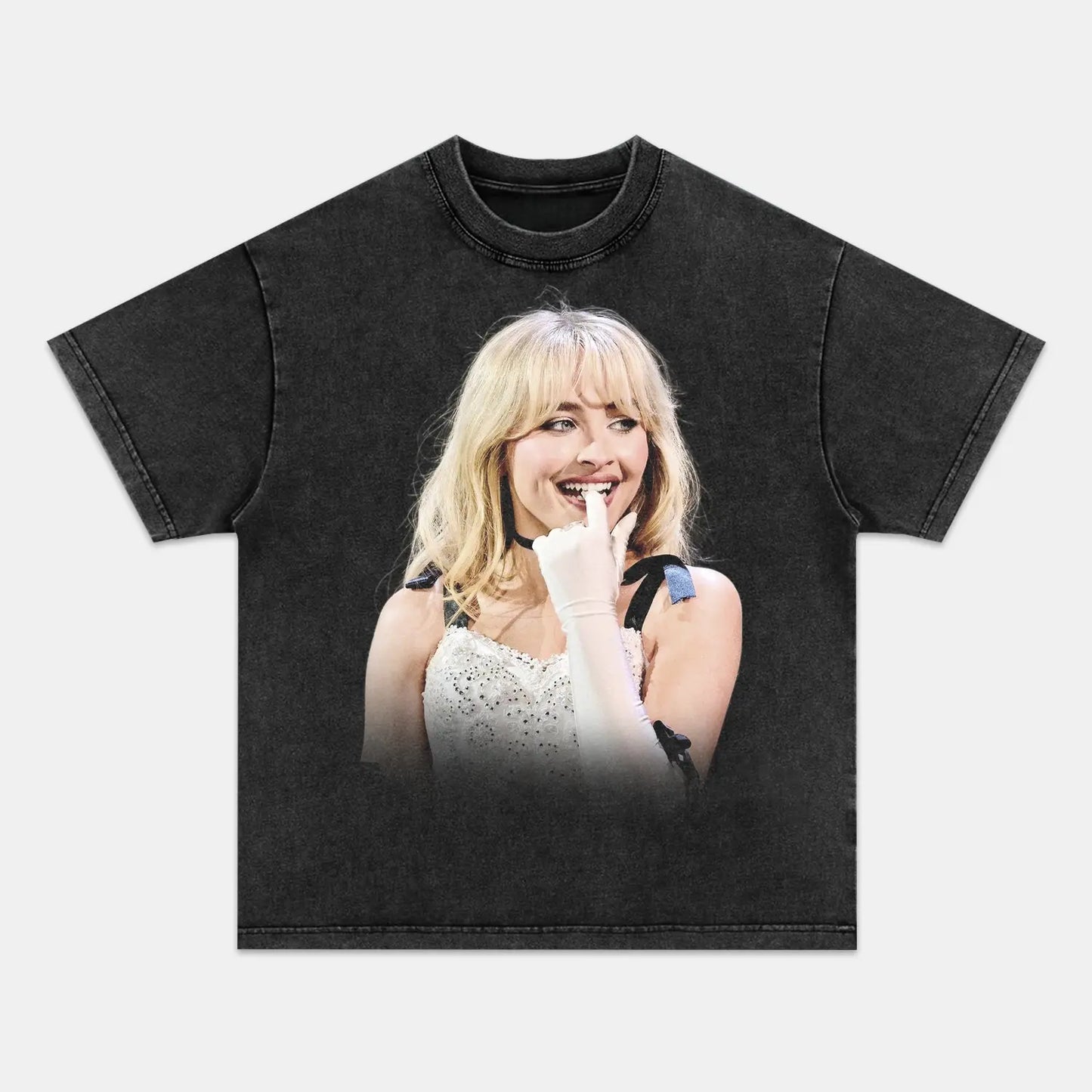 SABRINA CARPENTER VINTAGE TEE