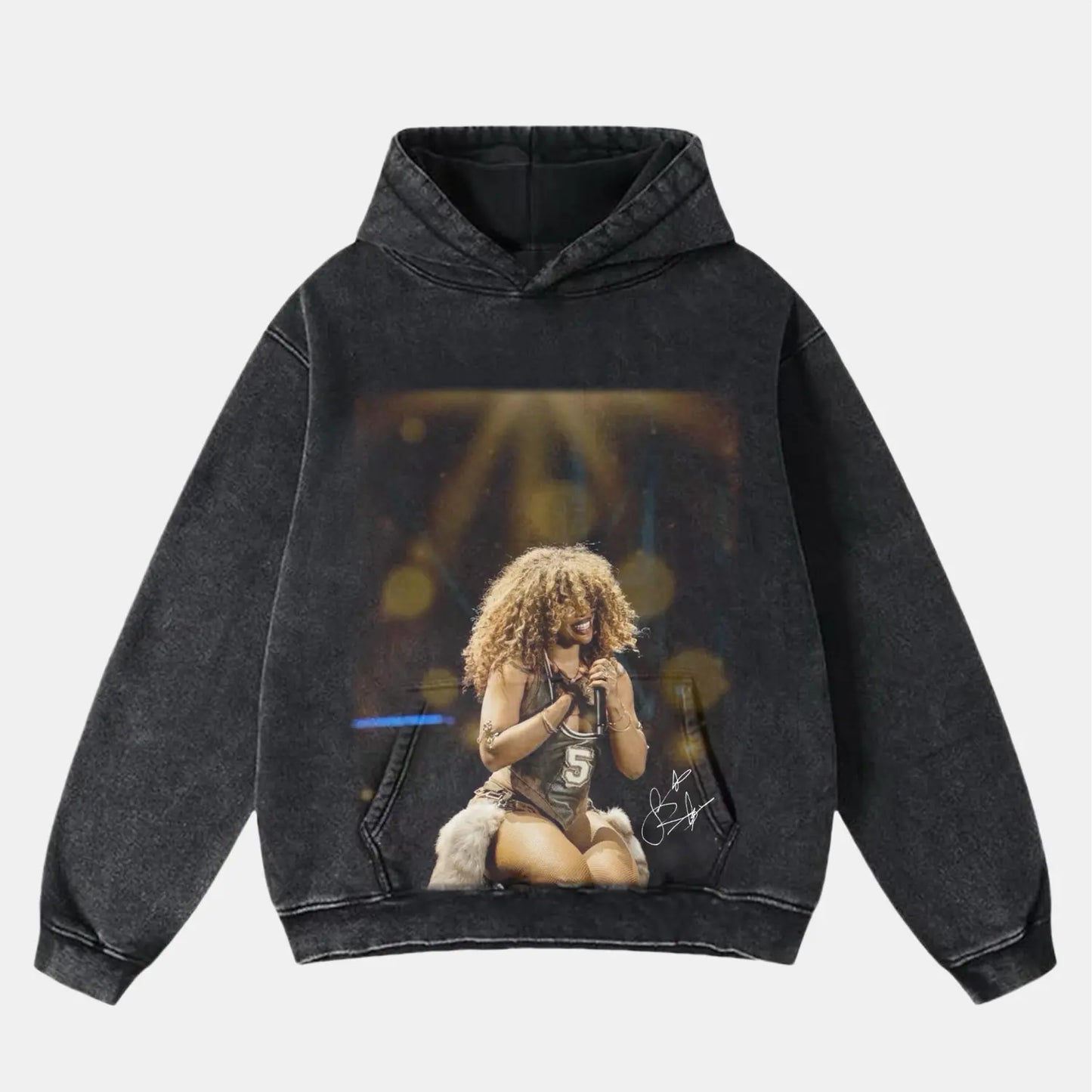 SZA VINTAGE CLOTHES 06.11