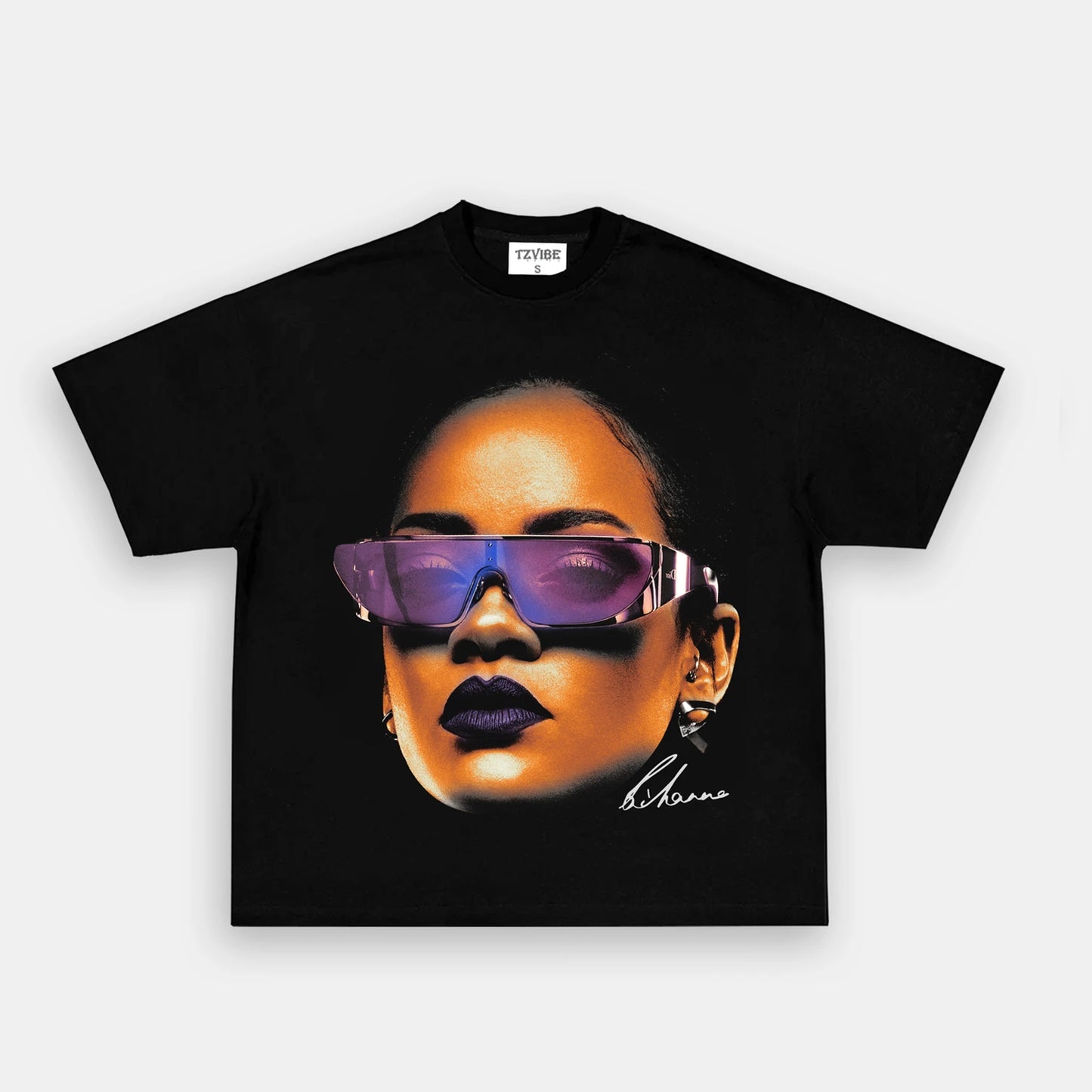 BIG FACE RIHANNA TEE