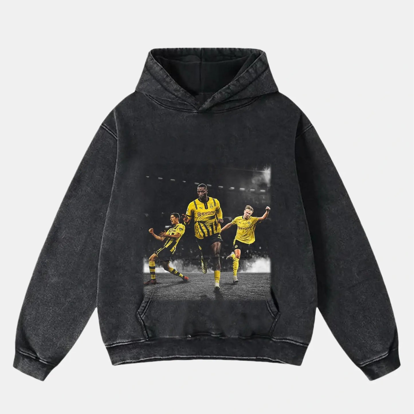 ERLING HAALAND AND ROBERT LEWANDOWSKI VINTAGE CLOTHES