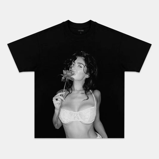 KYLIE JENNER TEE