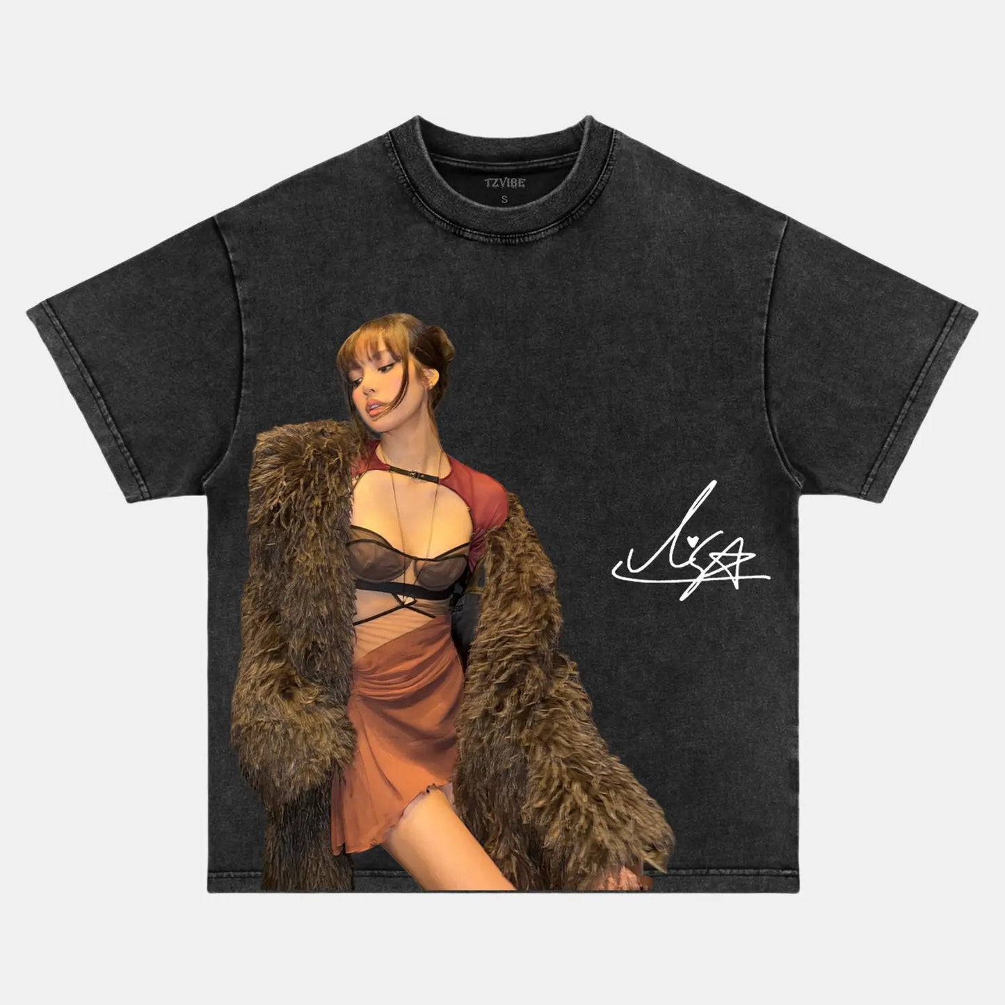 LISA-QUEEN-TEE 1.0