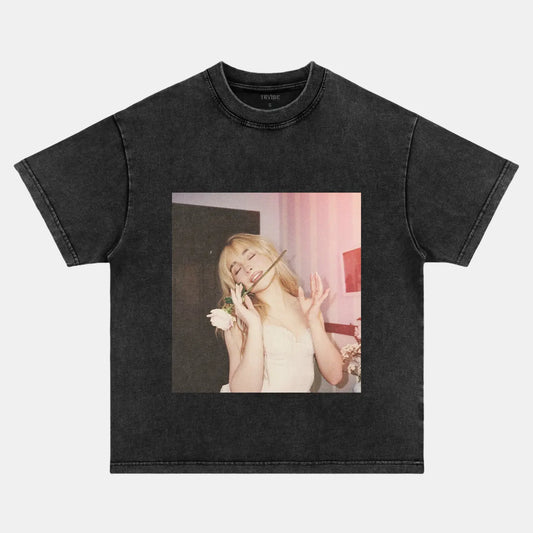 SABRINA CARPENTER VINTAGE TEE V2